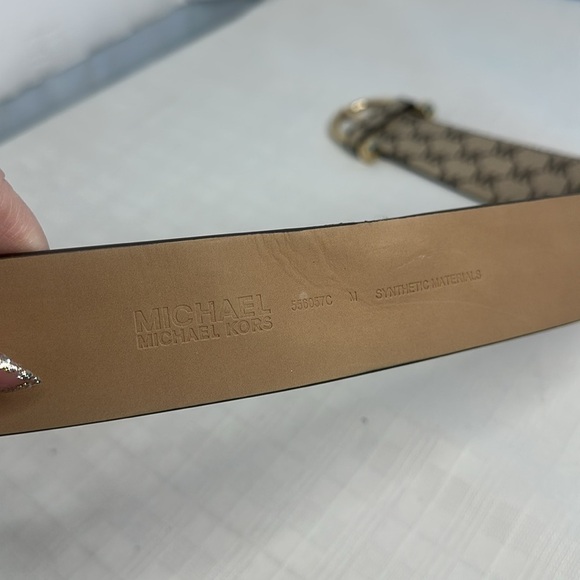 MICHAEL Michael Kors Tan and Gold Belt Elegant Accessory